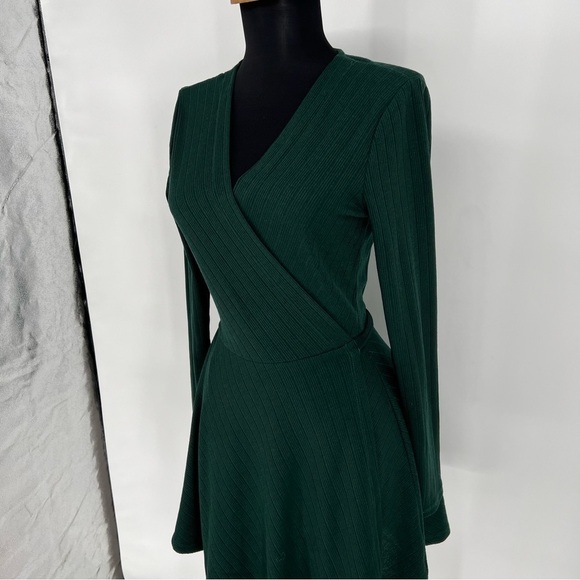 privacy please‎ revolve wrap dress in dark green - Picture 6 of 14